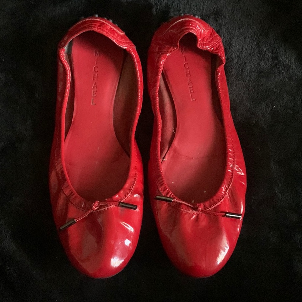 ❄️WINTER SALE PRICE $21❄️ Michael By Michael Shannon Flats